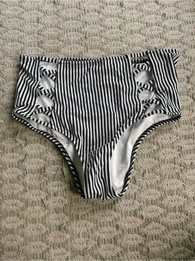 Shade & Shore High-Waist Bikini Bottoms